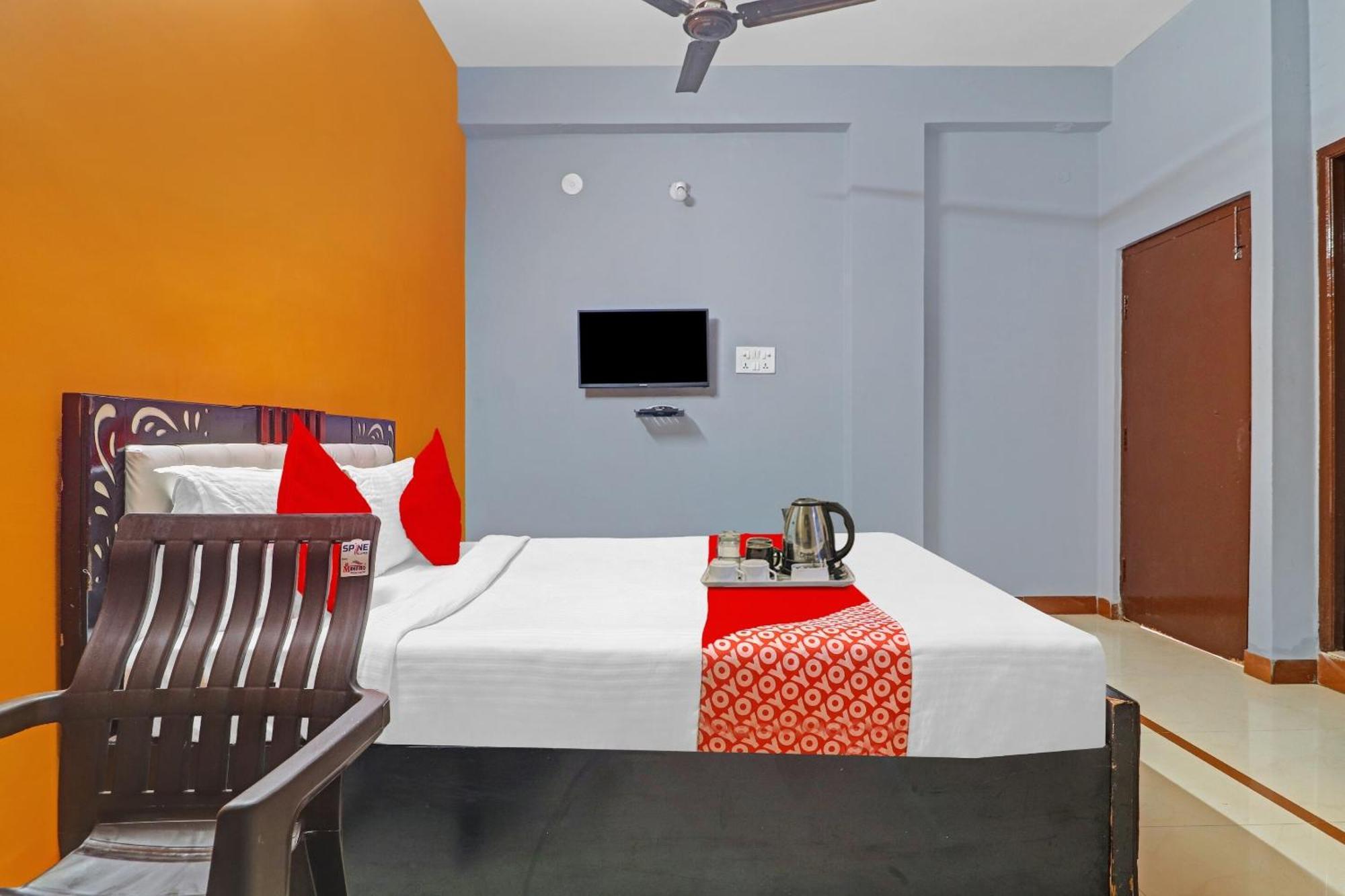 Hotel O Jagannath Near Shilparamam Kondapur  Exteriör bild