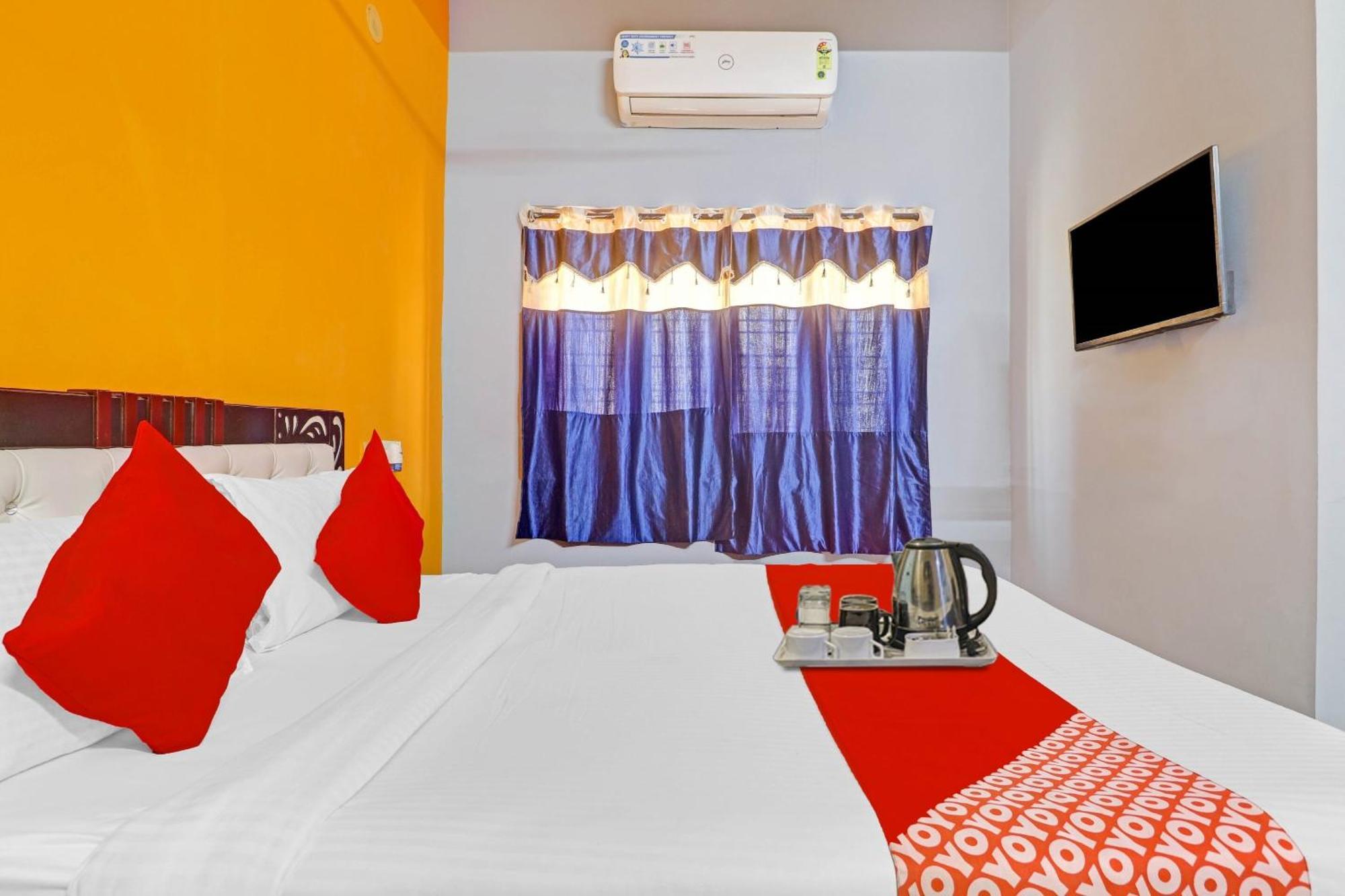 Hotel O Jagannath Near Shilparamam Kondapur  Exteriör bild