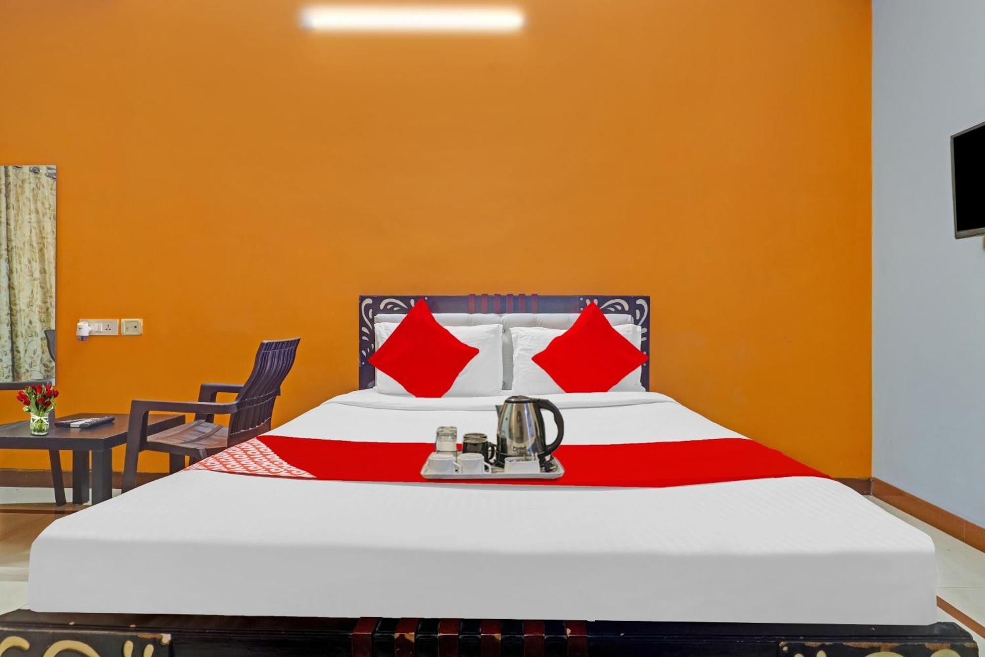 Hotel O Jagannath Near Shilparamam Kondapur  Exteriör bild